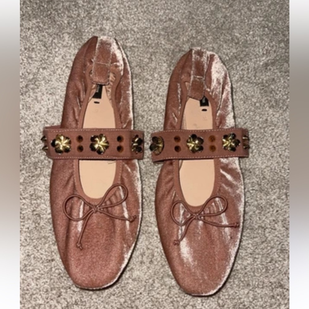 Stradivarius Metallic Brown Flats with Gold Accents